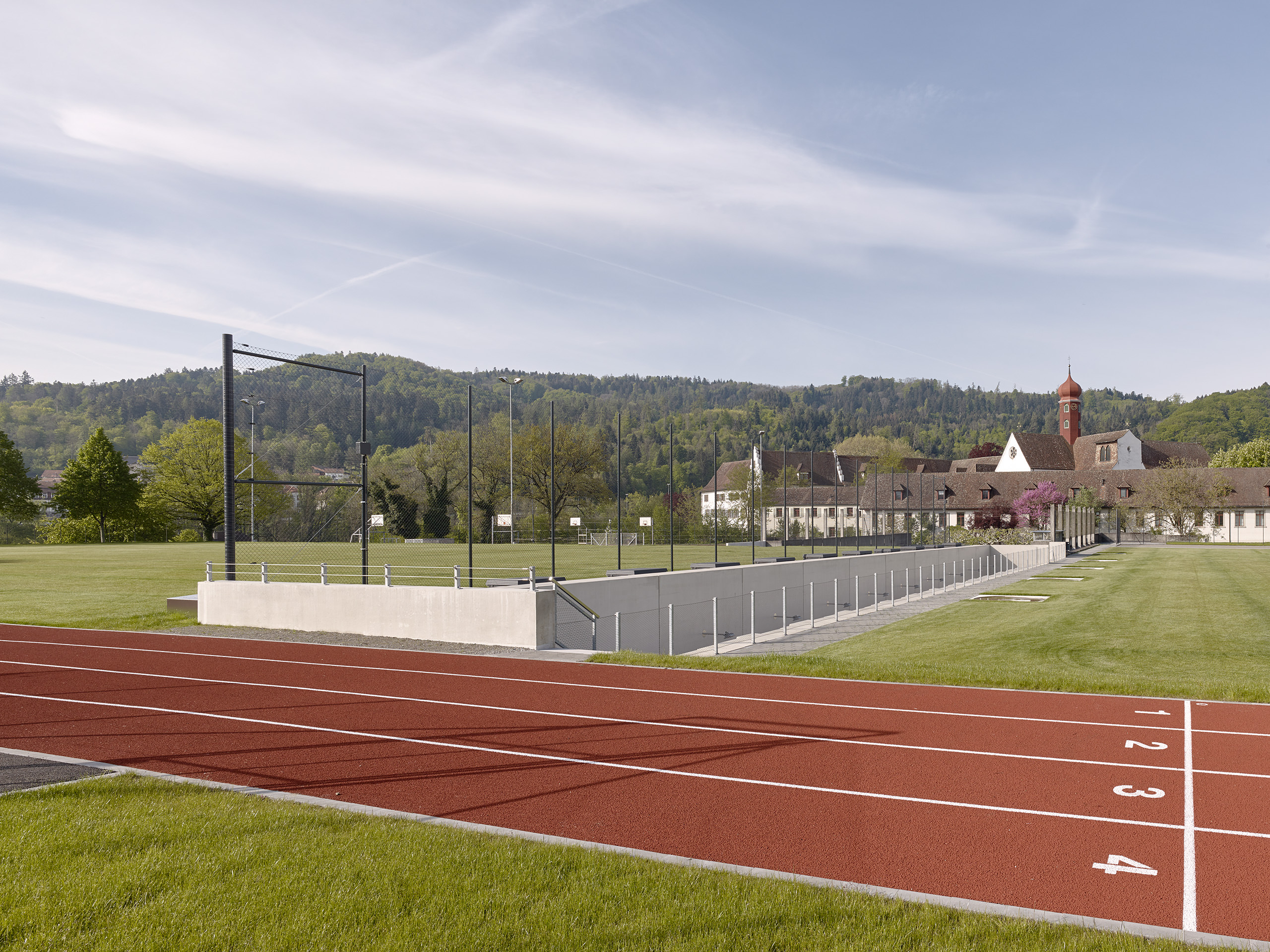 Dreifachturnhalle Kantonsschule Wettingen